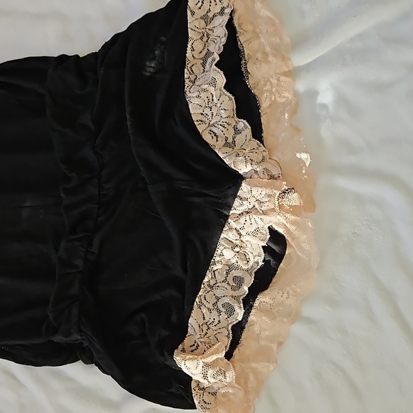 Frederick's of Hollywood lace lingerie pajama romper - Picture 2 of 7